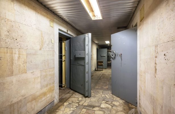 Bunker kaufen bauen Privater Bunker Panikraum